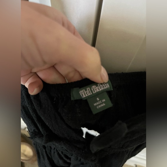 Flowy Black Tank Top XS - Picture 3 of 3